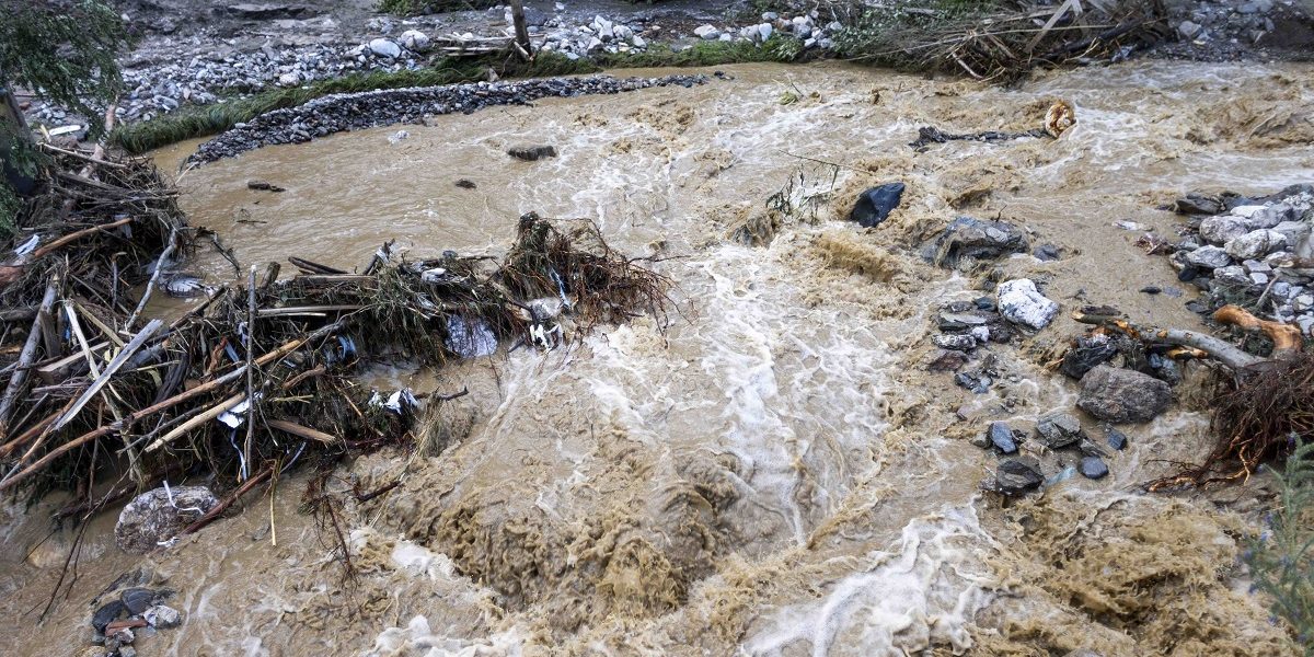 ILUSTRATIE_INUNDATII_03_INQUAM_Photos_Casian_Mitu.jpg - RadarPress