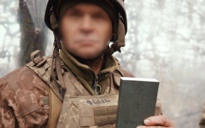 biblie-impermeabila-front-ucraina1-hgy5.jpg - RadarPress