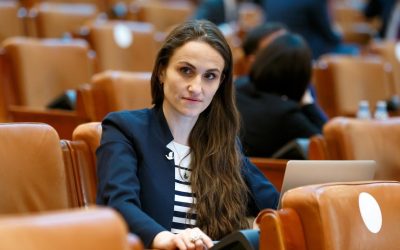 oana-toiu-usr-parlament-e1657040805130.jpg - RadarPress