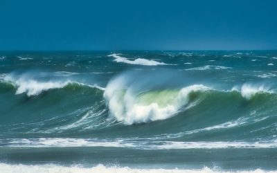 valuri-furtuna-uragan-ciclon-ocean.jpg - RadarPress