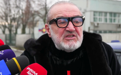 „Pe Politic îl dau în Grecia”