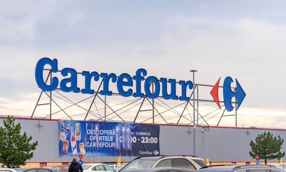 BREAKING: Carrefour a anunţat oficial că vrea să îşi...