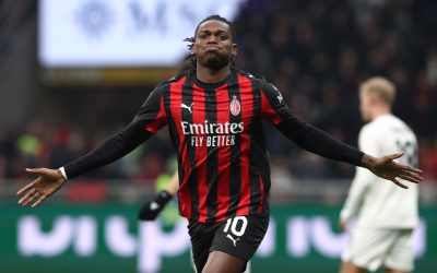 Spectacol pe Giuseppe Meazza: AC Milan învinge Como cu 3-1 AC Milan a obținut o victorie concludentă în fața celor de la Como, în cadrul unui meci disputat pe stadionul Giuseppe Meazza, scor 3-1