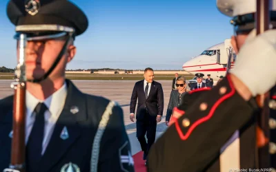 Polonia dezvoltă apărare nucleară