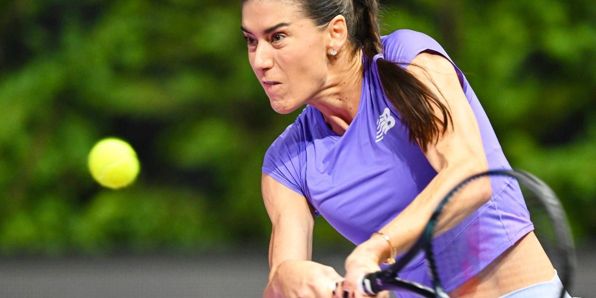 Sorana Cîrstea s-a calificat în turul secund al turneului WTA 1000 de la Dubai