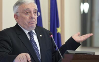 Isărescu avertizează: Riscuri majore pentru HoReCa și comerț din cauza scăderii cererii Guvernatorul Băncii Naționale a României, Mugur Isărescu, a tras un semnal de alarmă miercuri asupra posibilelor dificultăți economice pe care le-ar putea înfrunta sectoare esențiale precum HoReCa și comerțul