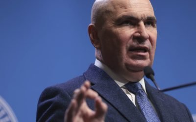 Premierul Ilie Bolojan sugerează o posibilă schimbare a guvernului: „Va fi o ușurare” Premierul Ilie Bolojan a declarat vineri că, în condițiile în care actuala echipă de guvernare nu va mai putea funcționa sau nu va avea susținere politică, un alt guvern își va face apariția