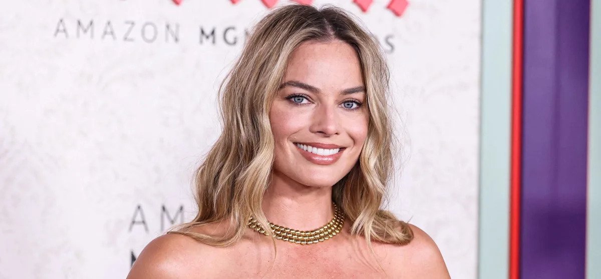 Filmul „Wuthering Heights”, cu Margot Robbie și Jacob Elordi în rolurile principale, a stârnit reacții diverse din partea criticilor de film cu câteva zile înainte de premiera sa