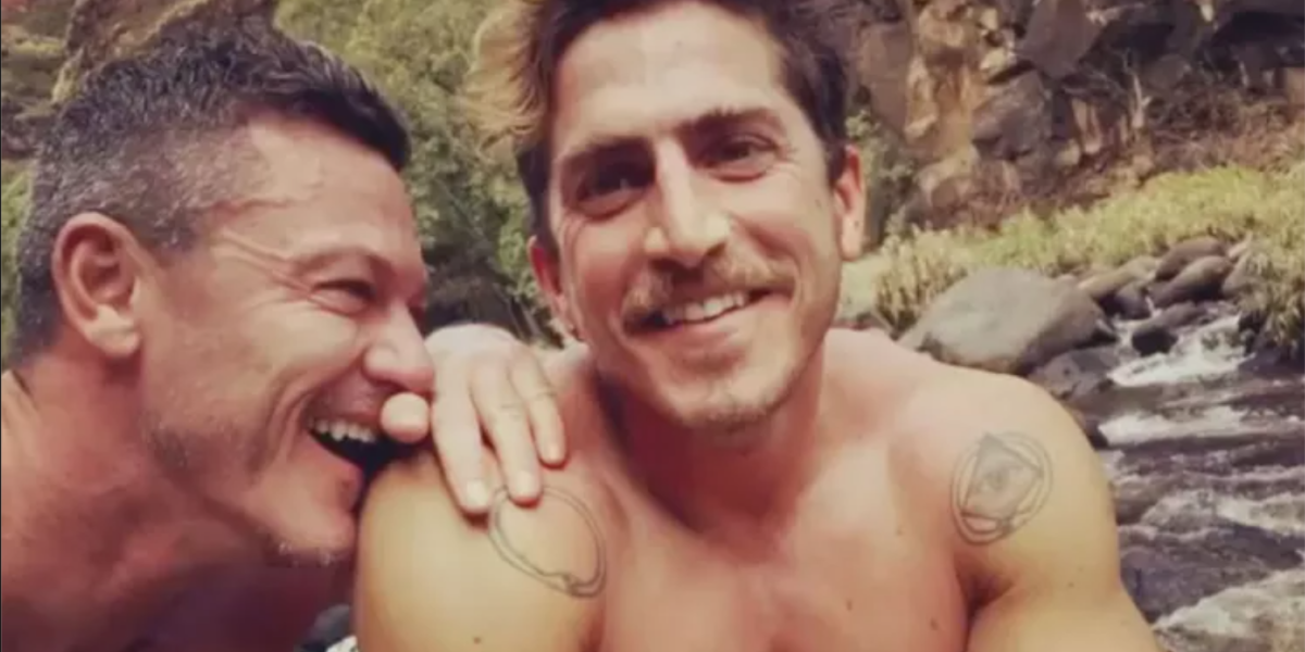 Pagina de socializare a unui artist: Rafael Olarra și istoria sa de dragoste cu Luke Evans Rafael Olarra, creativ director argentinian, a devenit recent subiect de speculații legate de o posibilă relație cu actorul Pedro Pascal, dar înainte de asta, a avut o legătură discretă cu celebrul actor galez Luke Evans