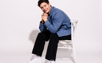 Matt Rife, comediantul american superstar, în România pe 6 aprilie Comediantul american Matt Rife va susține un show la Sala Palatului din București pe data de 6 aprilie, eveniment ce face parte din turneul său internațional „Stay Golden World Tour”