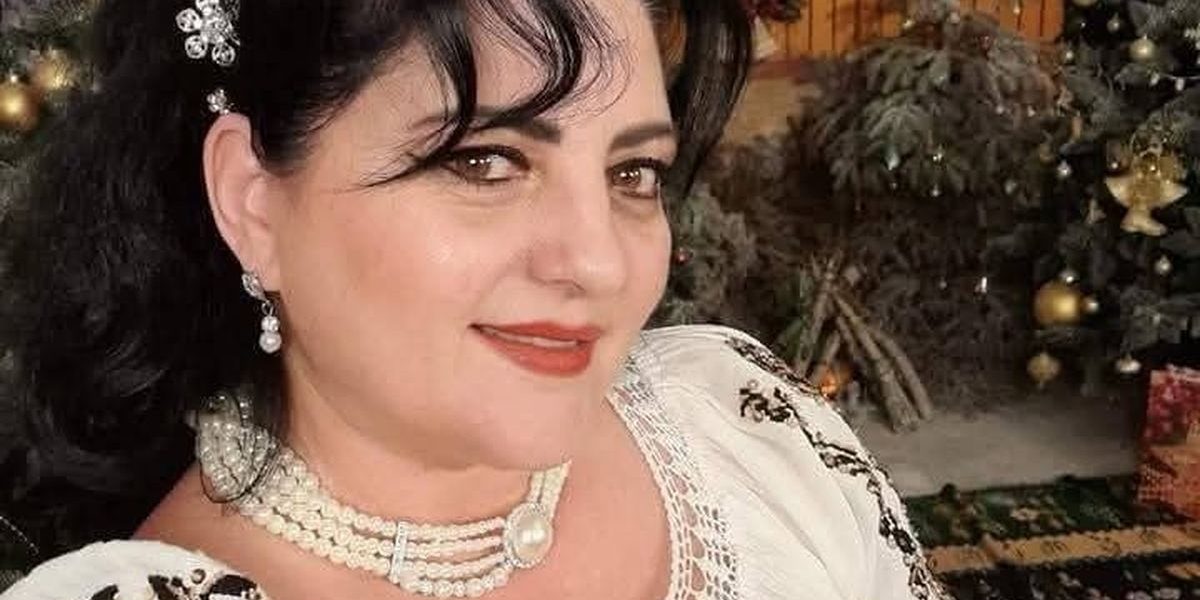 Doliu în lumea muzicii populare: Mihaela Cojocaru a încetat din viață Lumea muzicii populare din România este în doliu după dispariția prematură a Mihaelei Cojocaru, o voce deosebită a folclorului românesc