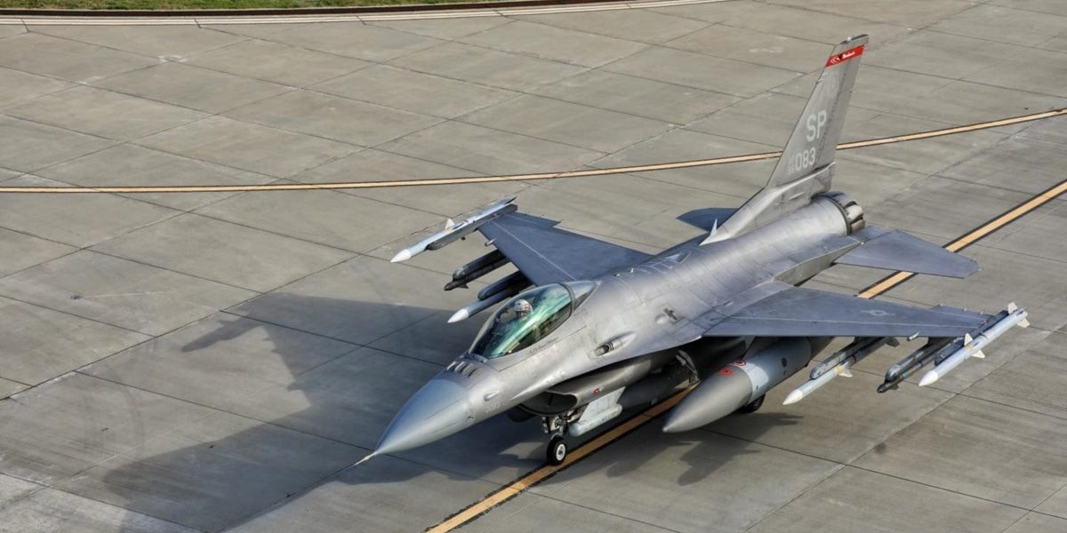 Alertă RO-ALERT repetată în nordul județului Tulcea, după detectarea unor ținte aeriene Tulcea, ora 12:00 – Locuitorii din nordul județului Tulcea au primit, vineri, în jurul orei 11:20, un al doilea mesaj de avertizare prin sistemul RO-ALERT