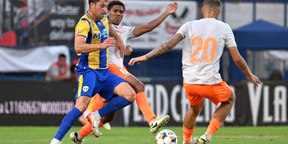 Metaloglobus – Petrolul » Nouă șoc: „lanterna” scoate un punct uriaș din deplasare!