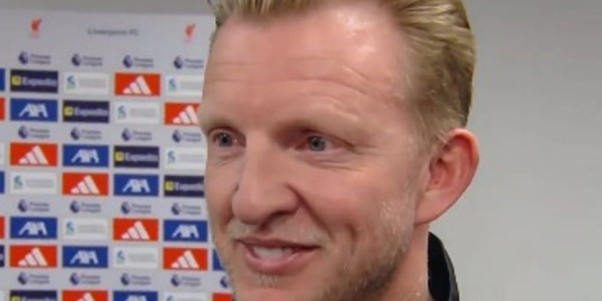 Presiunea crește pe Arne Slot: Dirk Kuyt îl apără pe tehnicianul lui Liverpool Arne Slot, managerul lui Liverpool, se confruntă cu o presiune crescută după un sezon dificil, dar fostul jucător al “cormoranilor”, Dirk Kuyt, susține că situația nu este neobișnuită pentru un antrenor al echipei engleze