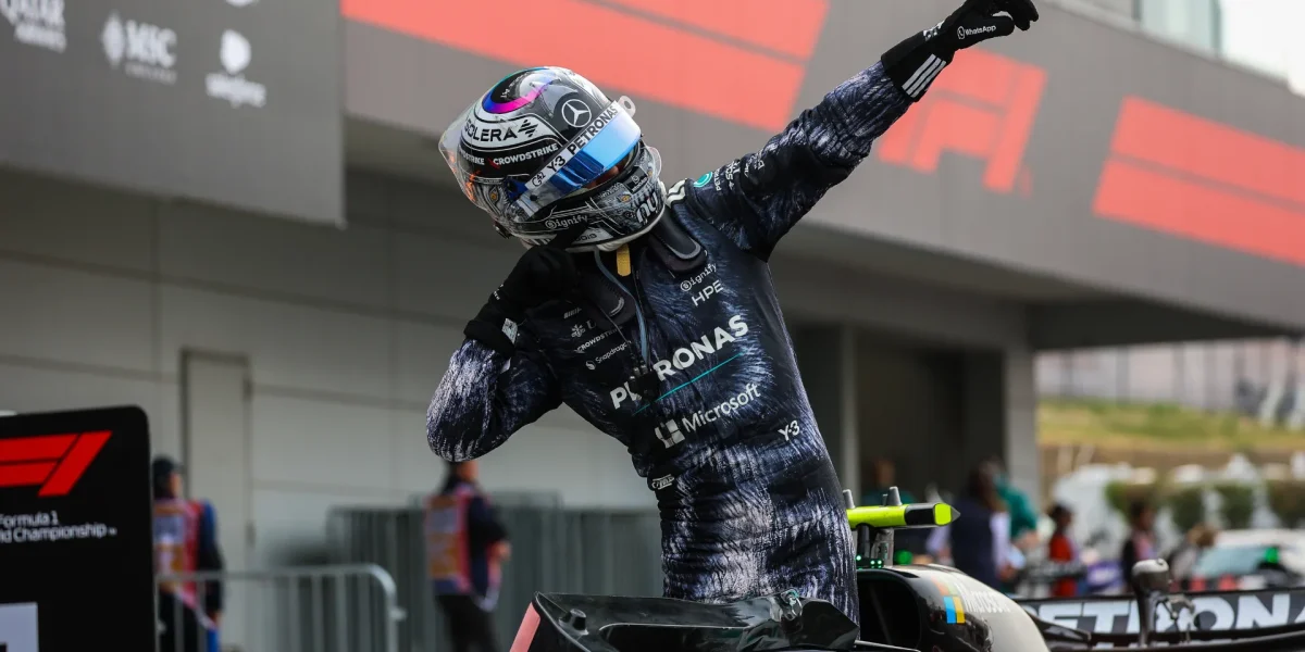 Kimi Antonelli, senzația Formulei 1, cucerește Japonia și devine lider mondial Suzuka, Japonia – Kimi Antonelli, tânărul pilot italian, a uimit lumea Formulei 1, triumfând la Marele Premiu al Japoniei