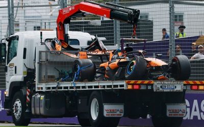 Piastri, dezamăgire la Melbourne: Accident spectaculos pentru favoritul local, chiar înainte de startul cursei MELBOURNE, Australia – Start ratat pentru Oscar Piastri, pilotul australian care evoluează în Formula 1