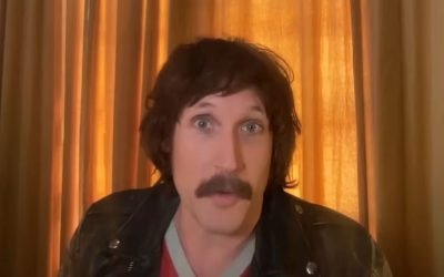 Americanul Matthew Melton povestește experiența sa din „viața de apoi” Un american pe nume Matthew Melton susține că a avut o experiență de moarte clinică în timpul unei intervenții chirurgicale, care i-a schimbat radical percepția asupra existenței