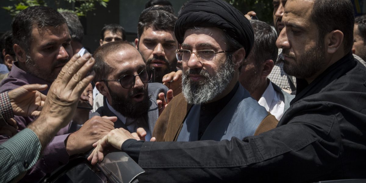 Mojtaba Khamenei promite o securitate „smulsă dușmanilor” în Iran, după moartea ministrului informațiilor Liderul suprem al Iranului, Mojtaba Khamenei, a transmis vineri un mesaj de condoleanțe în urma morții ministrului serviciilor de informații, Ismail Khatib