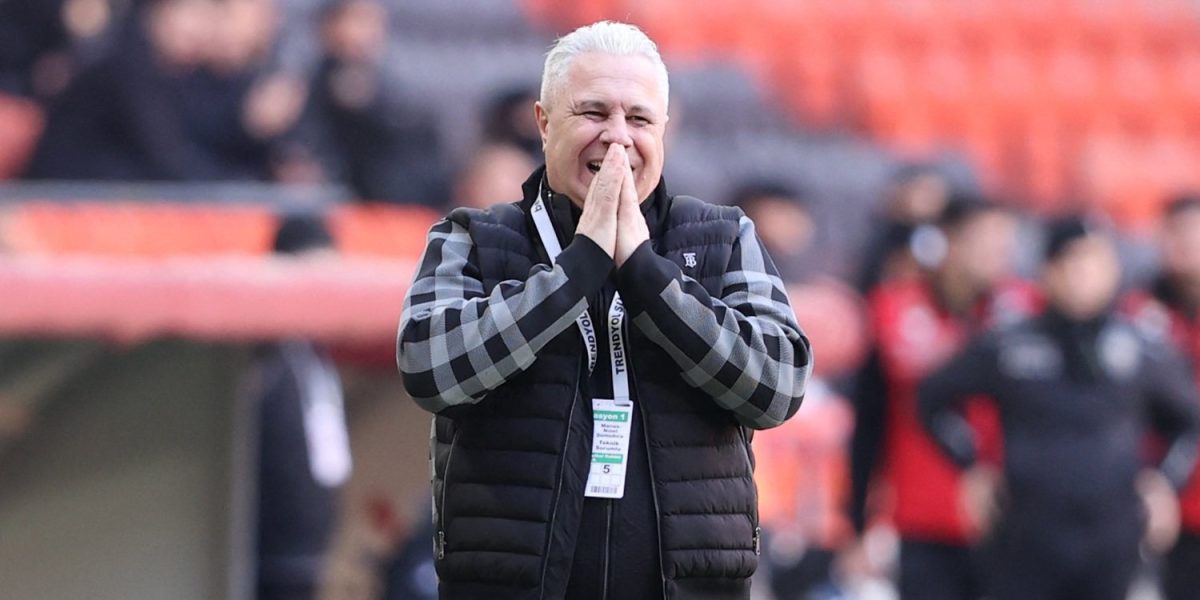 Marius Șumudică, demis de la Al-Okhdood: Aventura arabă se încheie abrupt Antrenorul român Marius Șumudică a fost demis de la echipa saudită Al-Okhdood, după o scurtă perioadă de timp