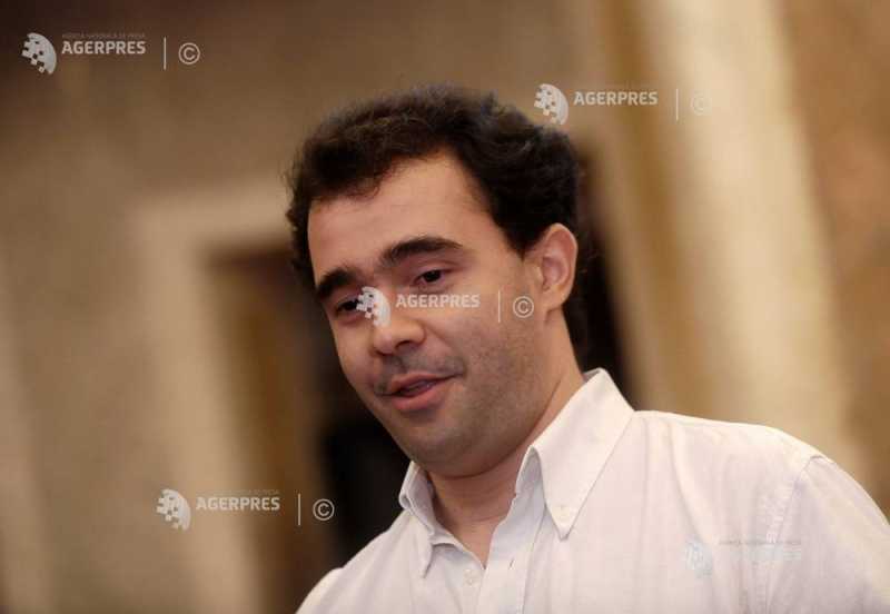 Jolt Kerestely, un nume iconic în muzica românească, s-a stins din viață Compozitorul Jolt Kerestely, o figură marcantă a muzicii ușoare românești, a trecut în neființă la vârsta de 91 de ani, la data de 3 martie 2026