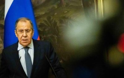 Lavrov acuză SUA de dorința de a controla resursele energetice globale Ministrul rus de Externe, Serghei Lavrov, a acuzat marți Statele Unite că urmăresc schimbarea regimurilor din Iran și Venezuela pentru a controla resursele de petrol și gaze