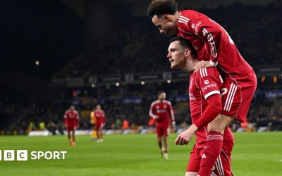 Liverpool, victorie categorică în Cupa Angliei, cu un parcurs fulminant în repriza a doua Liverpool a arătat o față de echipă mare și s-a calificat în sferturile de finală ale Cupei Angliei, după un meci dominat în repriza a doua împotriva celor de la Wolves