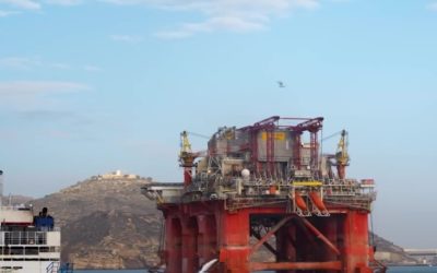 Neptun Deep: Exploatarea gazelor din Marea Neagră avansează, dar securitatea ridică semne de întrebare Proiectul Neptun Deep, cel mai mare proiect de gaze naturale din România, continuă să avanseze, cu lucrările de infrastructură și foraj efectuate conform planului