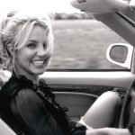 Britney Spears, arestată în California pentru conducere sub influența alcoolului Britney Spears, cunoscuta cântăreață americană de muzică pop, a fost arestată în California, potrivit înregistrărilor oficiale ale biroului șerifului din comitatul Ventura