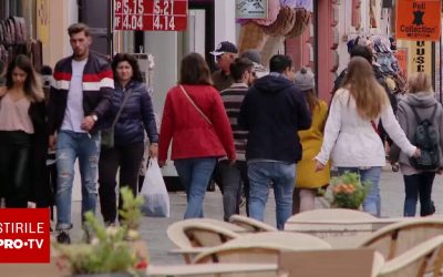 Vremea se schimbă: temperaturi mai blânde, dar atenție la ceață Bucureștenii și locuitorii din sudul țării se pot bucura de temperaturi neobișnuit de ridicate în următoarele zile, dar trebuie să fie pregătiți și pentru schimbări