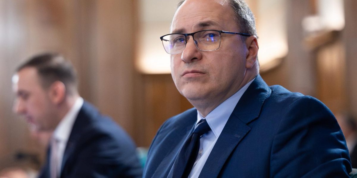 Mihai Dimian, noul ministru al Educației, anunță scoaterea la concurs a peste 400 de posturi pentru a asigura funcționarea a 23 de creșe noi, aflate în stadiu final de construcție