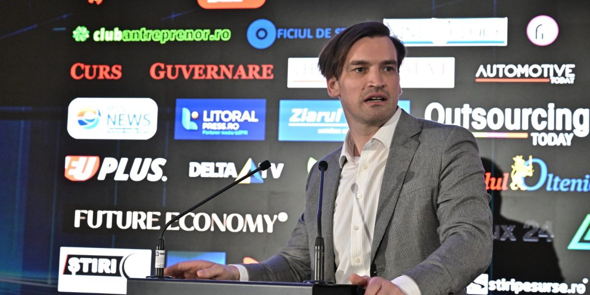 România, pe ultimul loc în UE la adopția AI: Deputatul Andrei Baciu despre rolul leadership-ului București, [data curentă] – Deputatul PNL Andrei Baciu a abordat problema adoptării scăzute a inteligenței artificiale (AI) în România, în cadrul Digital Innovation Summit Bucharest (DISB) de astăzi