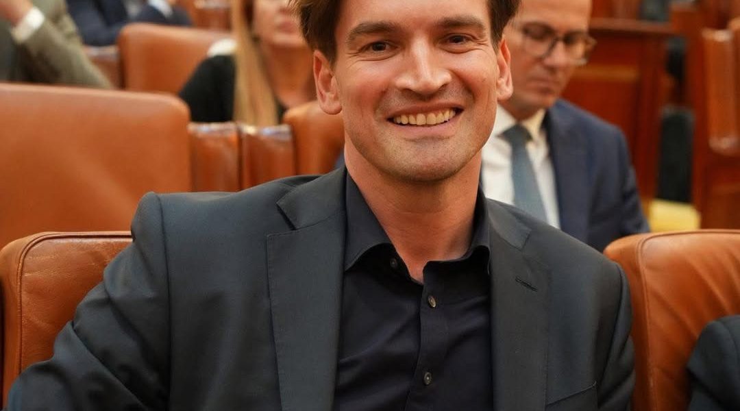 Andrei Baciu: Bugetul de stat pentru anul în curs, votat în Parlament Deputatul PNL Andrei Baciu a anunțat, prin intermediul unei postări pe Facebook, că a votat bugetul de stat pentru anul în curs