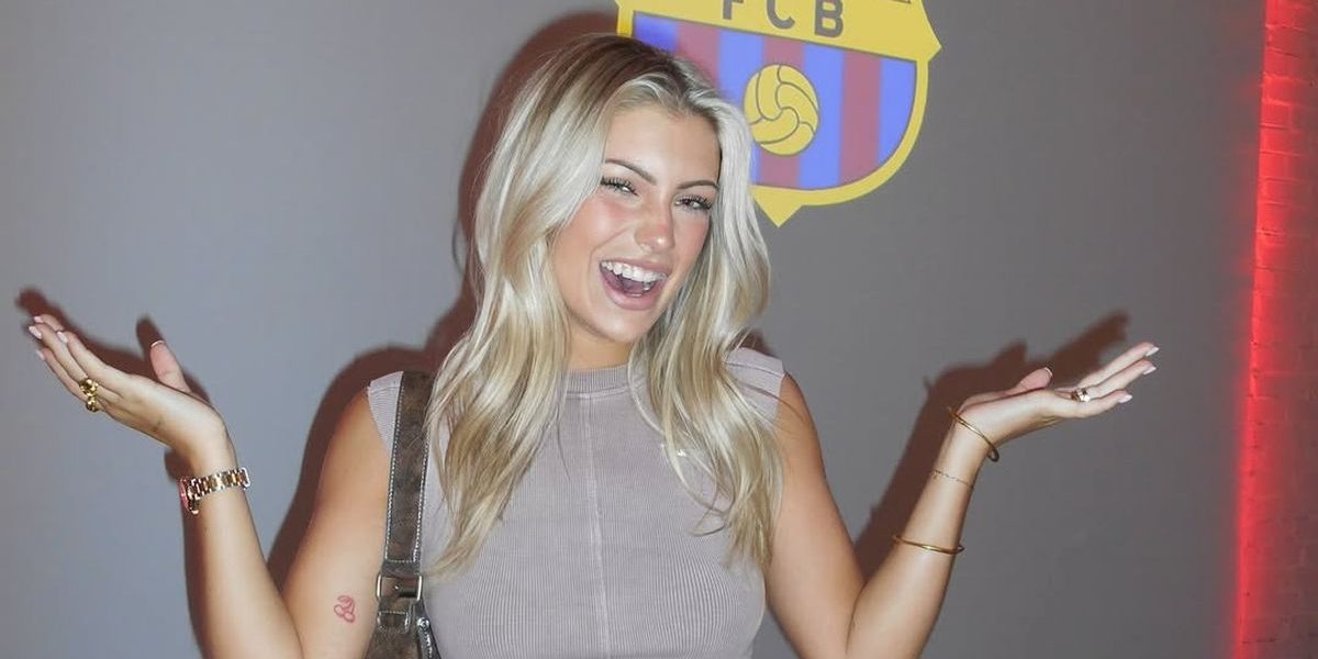 Lamine Yamal, pe val pe teren și în afara lui: zvonuri despre o nouă relație Viața sentimentală a tânărului star al Barcelonei, Lamine Yamal, pare să stârnească interesul fanilor