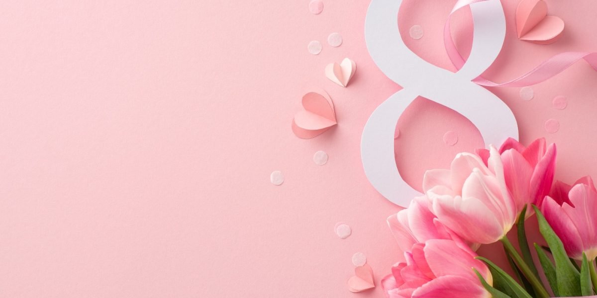 Mesaje emoționante pentru Ziua Femeii: Cum să transmiți cele mai sincere urări Ziua Internațională a Femeii, marcată anual pe 8 Martie, reprezintă un prilej de a celebra contribuțiile femeilor în societate și de a le exprima recunoștința pentru rolul lor important în viețile noastre