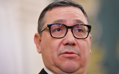Irina, fiica lui Victor Ponta, repatriată din Emirate: Acuzații de abuz și intervenții politice Fostul premier Victor Ponta a ieșit public cu o serie de acuzații legate de repatrierea fiicei sale, Irina, din Emiratele Arabe Unite