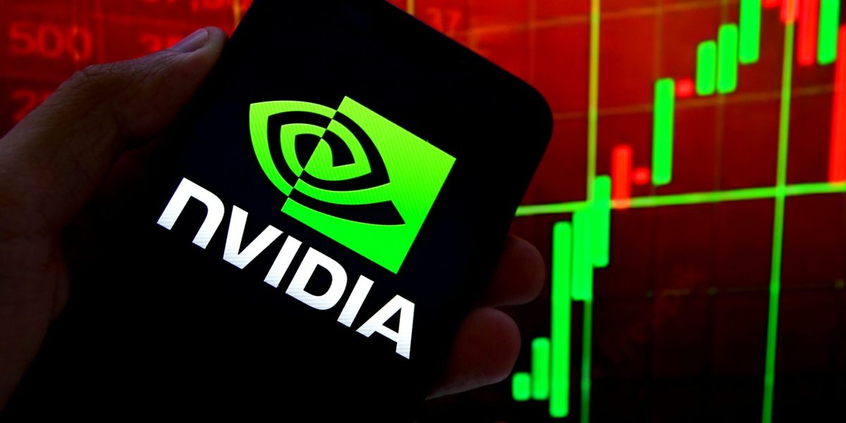 Nvidia: Succesul AI nu liniștește investitorii. Ce îi preocupă? (62 caractere)