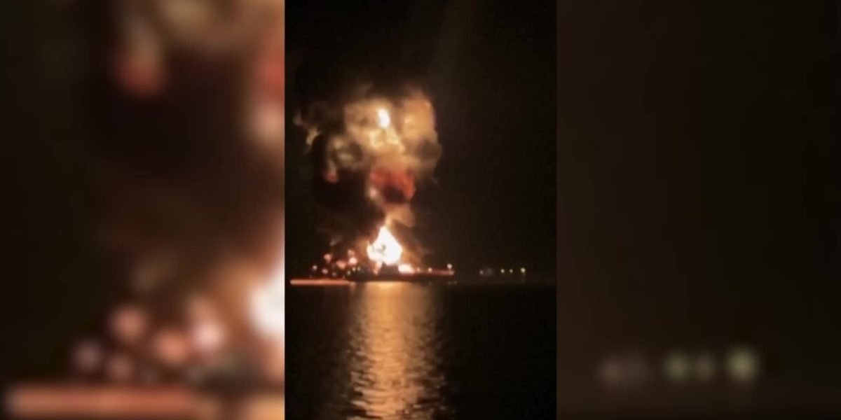 Iranul anunță continuarea blocadei maritime, pe fondul escaladării tensiunilor în Orientul Mijlociu Mojtaba Khamenei, recent numit lider suprem al Iranului, a declarat că țara sa va menține închisă o importantă rută maritimă din Golf