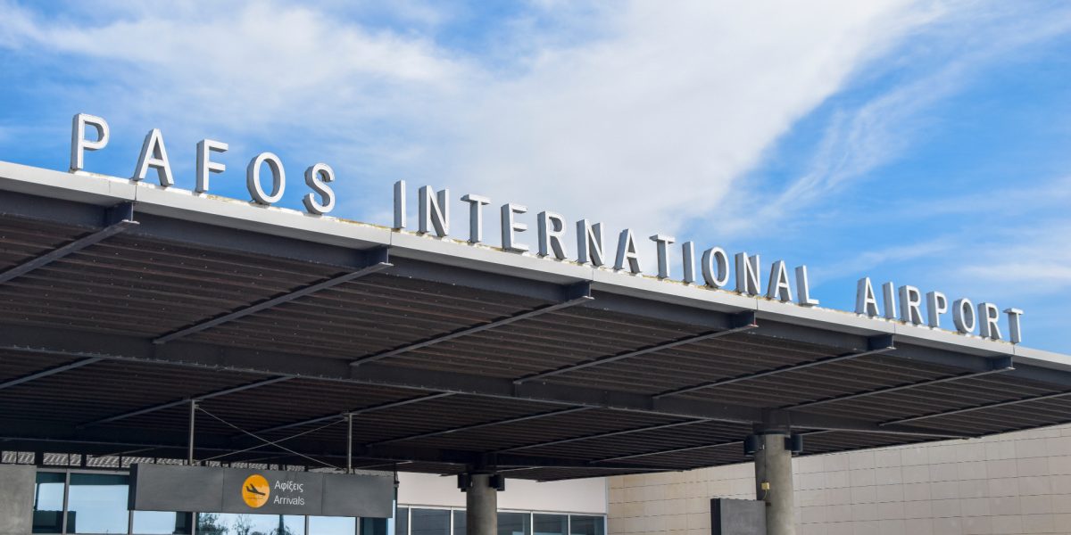 Atac cu drone asupra unei baze britanice din Cipru, a treia tentativă în decurs de două zile Luni, 2 martie 2026, la prânz, o a treia dronă a fost lansată asupra bazei Forțelor Aeriene Regale Britanice (RAF) de la Akrotiri, lângă Limassol, Cipru