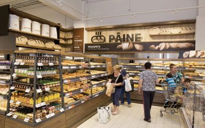 Alertă alimentară: Pâine retrasă de pe piață după descoperirea unui corp străin Compania Vel Pitar România a inițiat o retragere voluntară a unor loturi de pâine Domnească Albă de 1 kg și Deplina Extra albă 600g