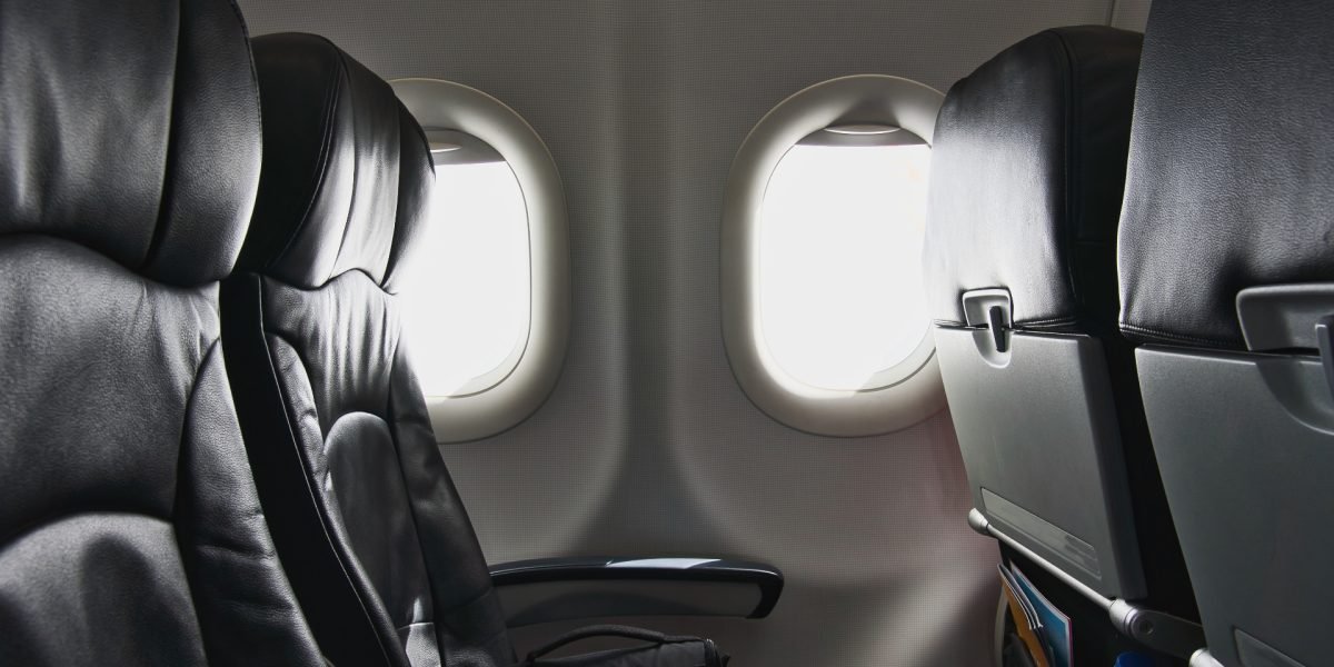 Zboruri de repatriere pentru români din zonele de conflict Bucureștiul se pregătește să primească astăzi patru zboruri care vor aduce cetățeni români din zonele afectate de conflictul din Orientul Mijlociu