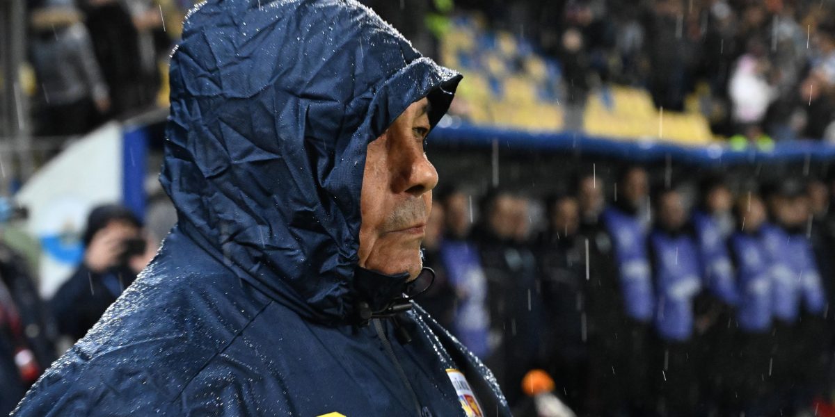 Panduru îi trasează tactica lui Lucescu pentru duelul cu Turcia Fostul internațional Basarab Panduru a fost invitat să alcătuiască echipa de start pe care Mircea Lucescu ar putea să o folosească în meciul crucial dintre Turcia și România