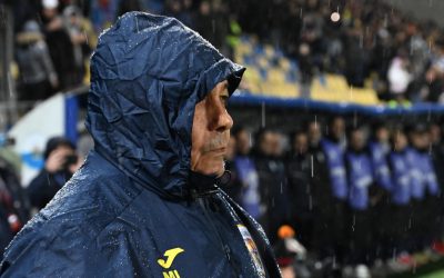 Panduru îi trasează tactica lui Lucescu pentru duelul cu Turcia Fostul internațional Basarab Panduru a fost invitat să alcătuiască echipa de start pe care Mircea Lucescu ar putea să o folosească în meciul crucial dintre Turcia și România