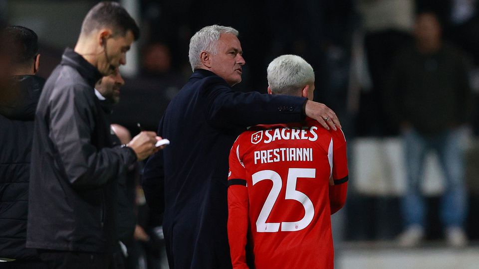 os onzes de Benfica e Gil Vicente