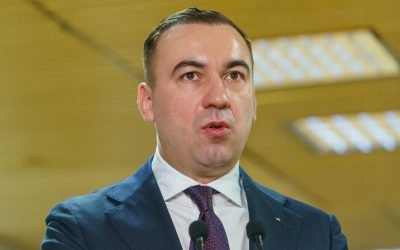 Măsuri de urgență pe piața carburanților: Ministrul Energiei propune plafonarea prețurilor și subvenții Ministrul Energiei, Bogdan Ivan, a propus o serie de măsuri pentru a stabiliza piața de carburanți