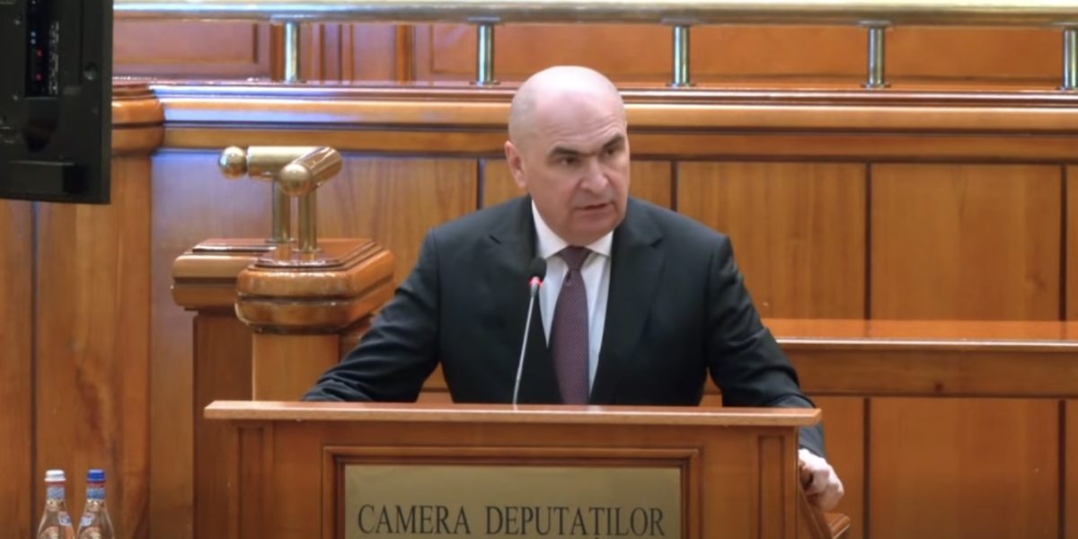 Premierul Ilie Bolojan a cerut parlamentarilor să voteze proiectul de buget în cadrul plenului reunit al Parlamentului, joi seară, subliniind importanța funcționării statului
