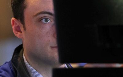 Bursa americană începe săptămâna într-o notă optimistă, dar investitorii rămân prudenți Bursa americană a deschis ședința de luni dimineața în creștere, cu investitorii pregătindu-se pentru o săptămână scurtă, datorită sărbătorilor pascale