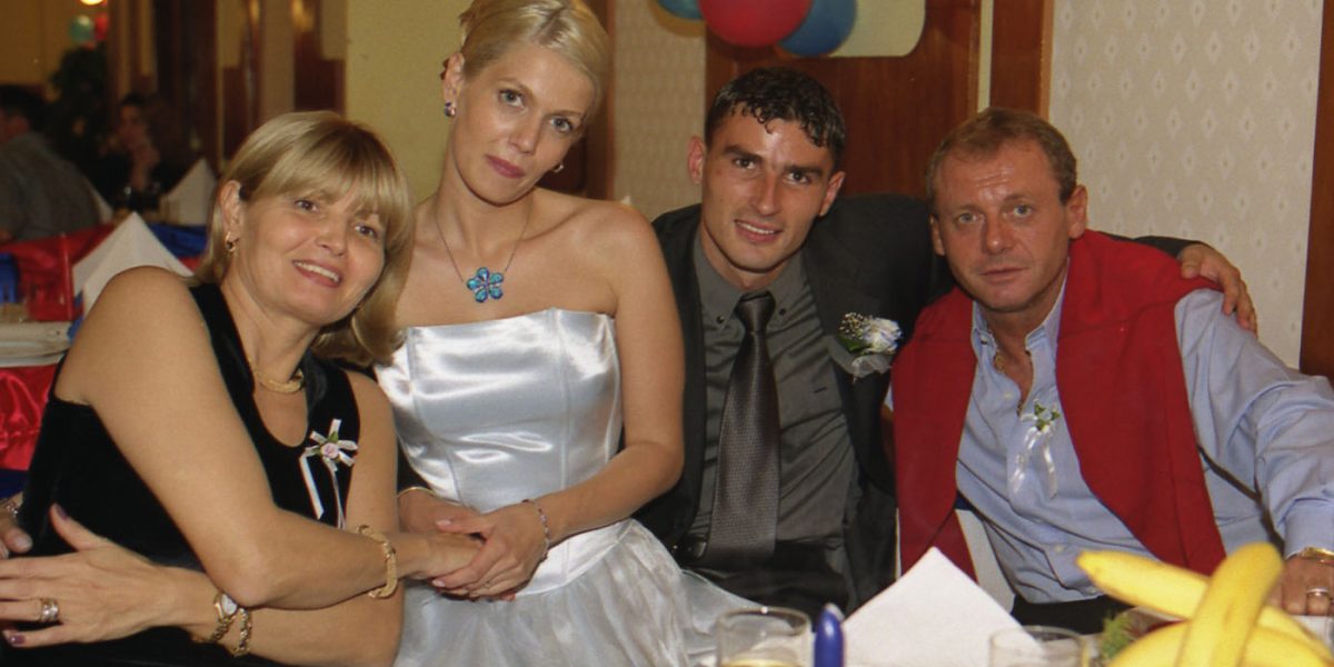 Nepoții lui Ilie Balaci, drumuri diferite, aceeași mândrie pentru o mamă Atanas și Hristu Trică, nepoții legendarului fotbalist Ilie Balaci, au parcurs drumuri diferite în viață, dar împărtășesc aceeași legătură puternică cu mama lor, Lorena Balaci