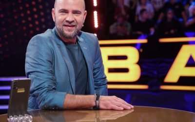Cosmin Seleși, prezentatorul emisiunii „Batem palma” de la Pro TV, a ajuns de urgență la spital după ce a acuzat dureri neașteptate