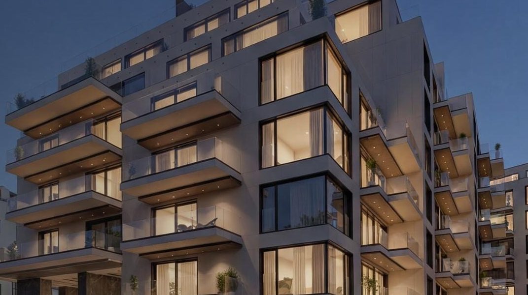 Dan Șucu intră pe piața rezidențială de lux cu un proiect de 130 de milioane de euro Omul de afaceri Dan Șucu, cunoscut pentru proprietatea Mobexpert și pentru rolul de acționar majoritar la Rapid București, extinde orizonturile de business și intră puternic pe piața imobiliară de lux