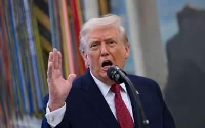 Trump impune predarea necondiționată Iranului Fostul președinte american Donald Trump a condiționat încetarea eventualelor atacuri ale Statelor Unite asupra Iranului de „predarea necondiționată” a Teheranului